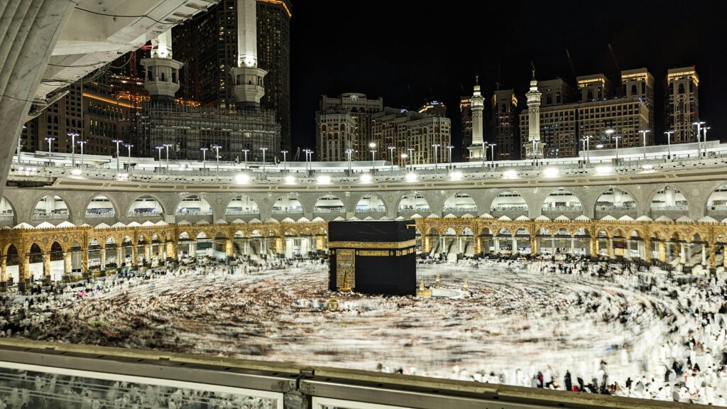 Family Umrah Packages 2025 – Crosson Classic Group Tours